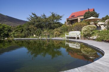 Leopardstone Hill