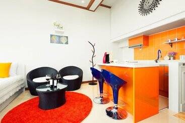 Sea & Pine Pension