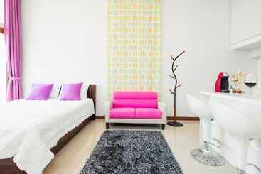 Sea & Pine Pension