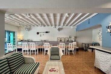 پانسیون Nautical Home B&b Khaolak
