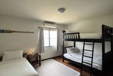 پانسیون Nautical Home B&b Khaolak