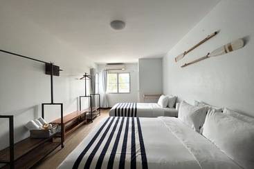 پانسیون Nautical Home B&b Khaolak