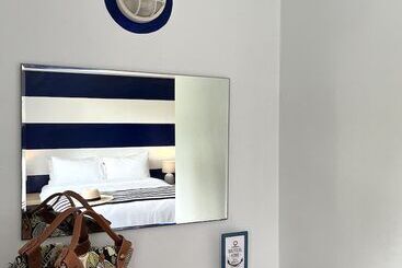 پانسیون Nautical Home B&b Khaolak