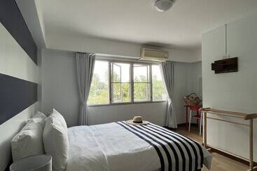پانسیون Nautical Home B&b Khaolak