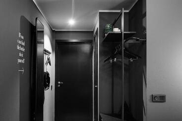 Quality Hotel The Box