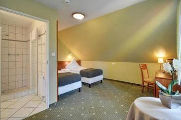Belweder Przy Hotelu Golebiewski