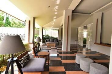 هتل Asara Private Beach Resort