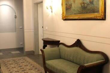 هتل Corte Dei Neri Residenza D Epoca