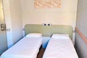Fasthotel Cleon Rouen Sud