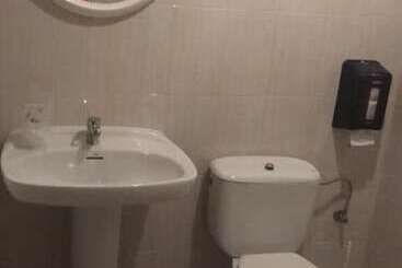 هتل Hostal O Cristo