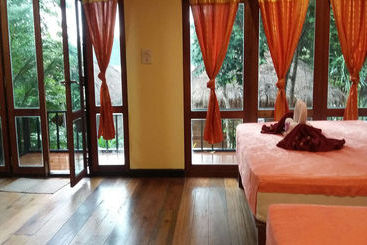 هتل Raya Resort