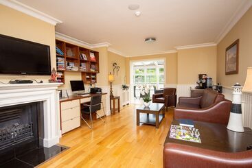 هتل Strandhill Lodge And Suites Boutique