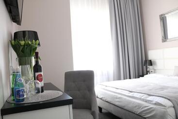 هتل Villa Casino
