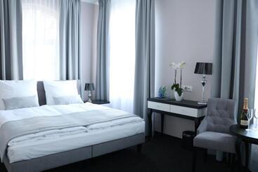 هتل Villa Casino