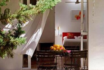 استراحتگاه Bungalows Puravida