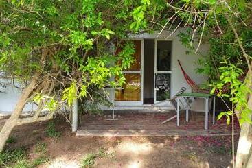 استراحتگاه Bungalows Puravida