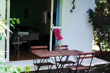 استراحتگاه Bungalows Puravida