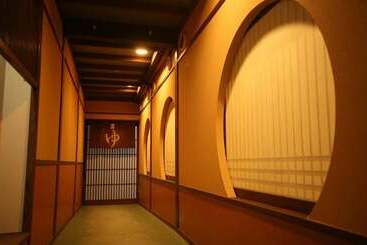 ریوکان Kinosaki Onsen Kawaguchiya Honkan