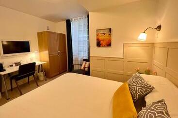 تختخواب و صبحانه Ferndale Mews