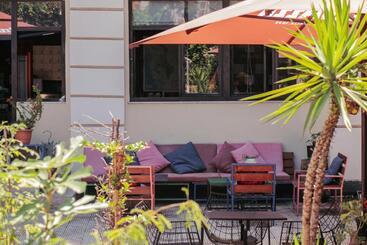 Hostel Durres