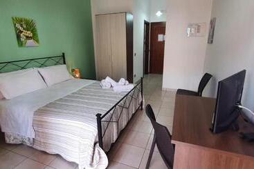 هتل Costa Gaia Rooms