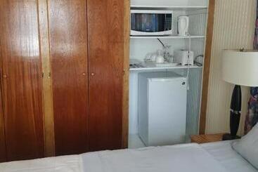 هتل Eko Cozy Guest House