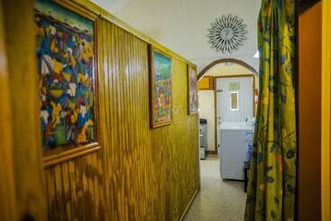 هتل Eko Cozy Guest House
