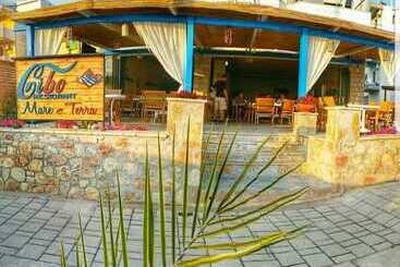 هتل Golde Beach