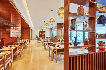 هتل Hilton Garden Inn Lucknow