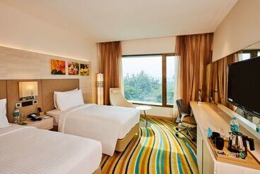 هتل Hilton Garden Inn Lucknow