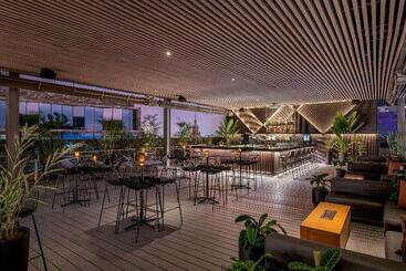 هتل Hyatt Centric San Isidro Lima