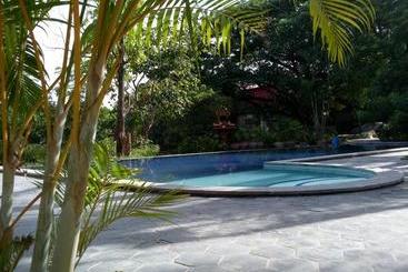 Samathi Lake Resort