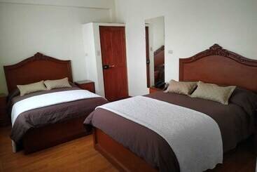 تختخواب و صبحانه Hostal Terrabella Srl