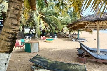 هتل Palm Rock Beach