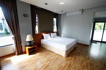هتل Radina Residence