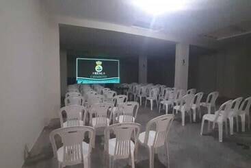 هتل Real Chimbote