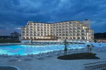 هتل Sunrise Blue Magic Resort  All Inclusive