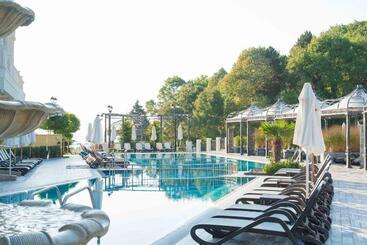 Marina Sands Bijou Boutique Hotel   All Inclusive