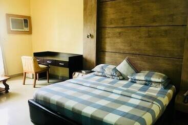 Duoban Hotel & Suite