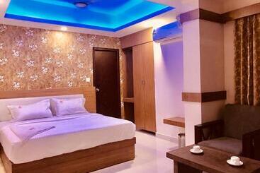 هتل Grand Suites