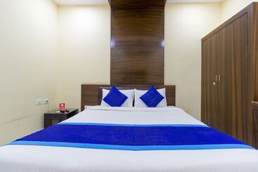 هتل Royal Plaza