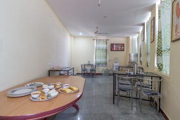 هتل Royal Plaza