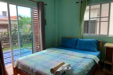 You&me Hostel