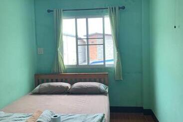 You&me Hostel