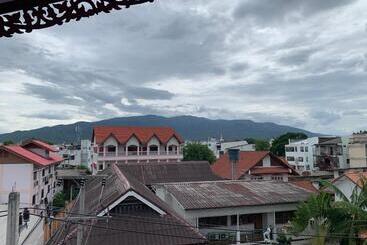 You&me Hostel