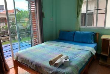 You&me Hostel