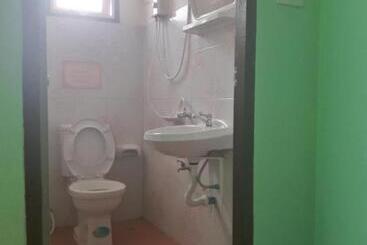 You&me Hostel