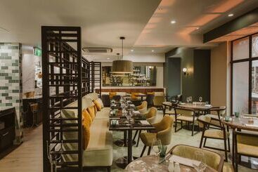 هتل Doubletree By Hilton Wellington
