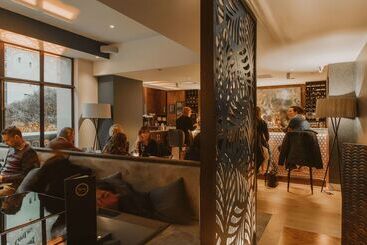 هتل Doubletree By Hilton Wellington