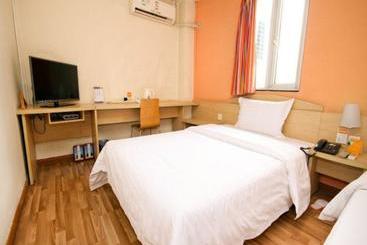 Pai Hotel Anshan Railway Station Tiexiliudao Street